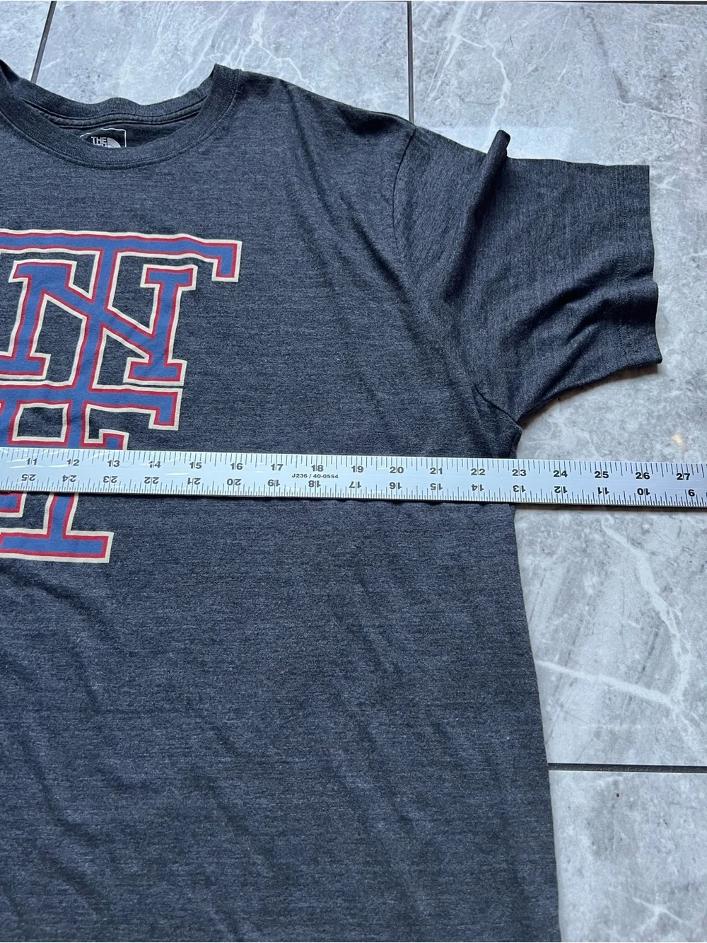 The North Face Men's Varsity Monogram Graphic T-Shirt Heather Gray Logo Slim 2XL